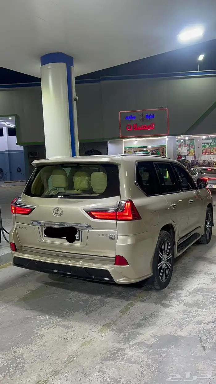 لكزس 2017 2