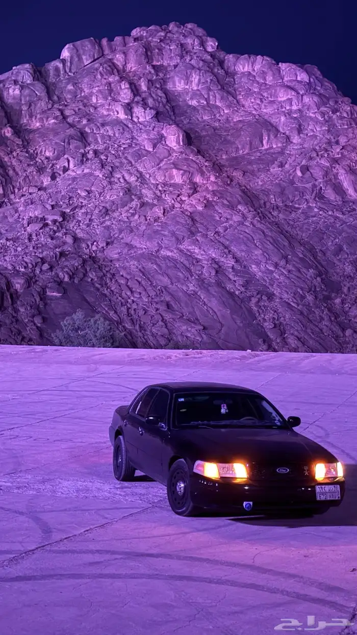 فورد فكتوريا 1