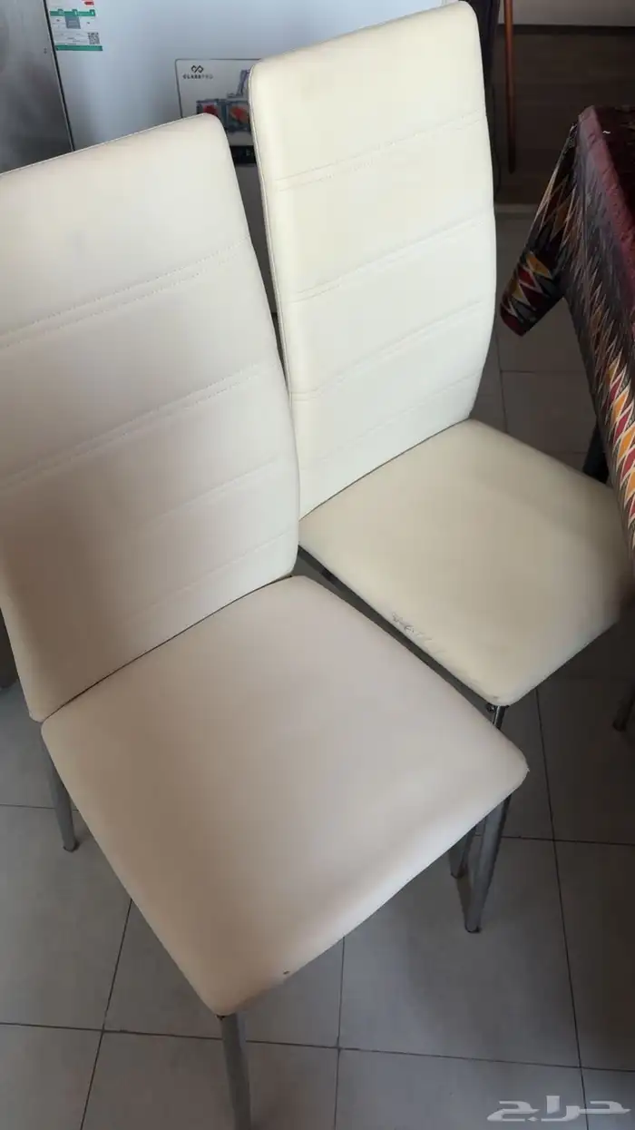 كراسي للبيع سبب البيع ماعندي مكان احطهم 0