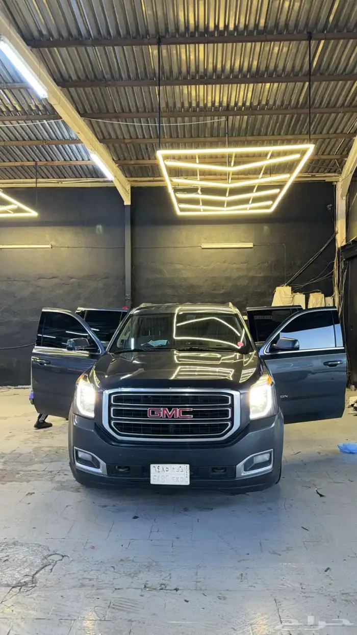 جمس يوكن ممشاة 180 الف لون رصاصي 0