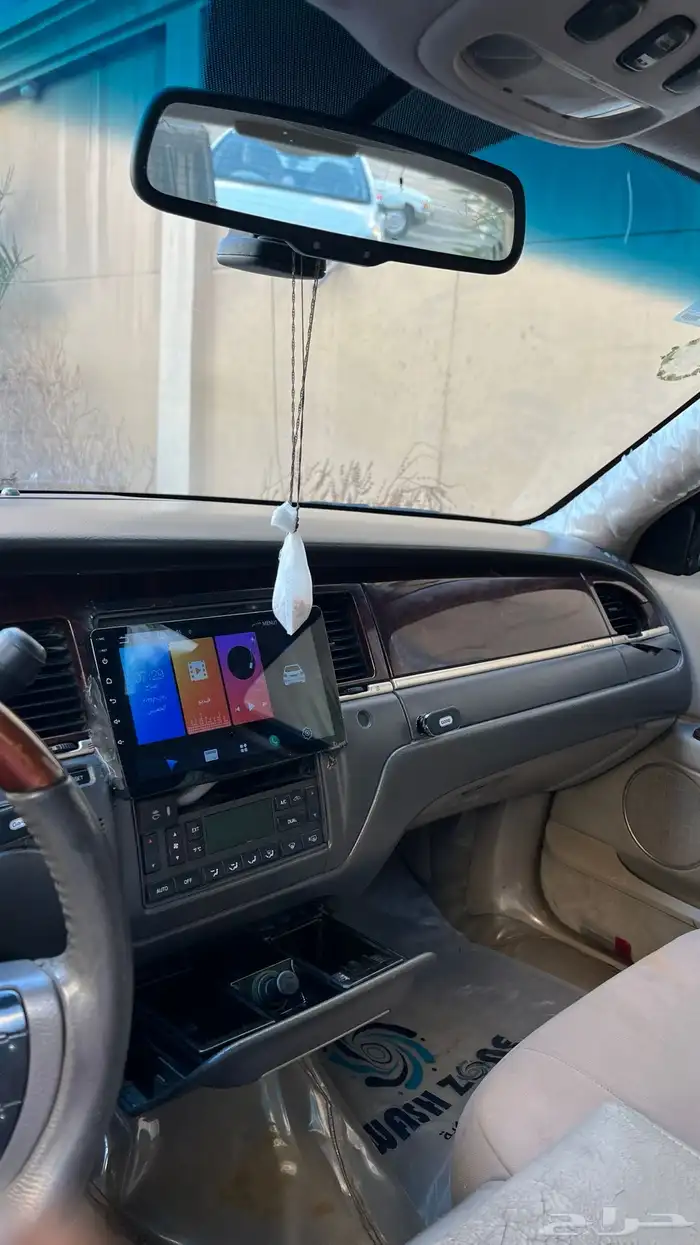 لينكولن تاون كار ليمتد 2006 8