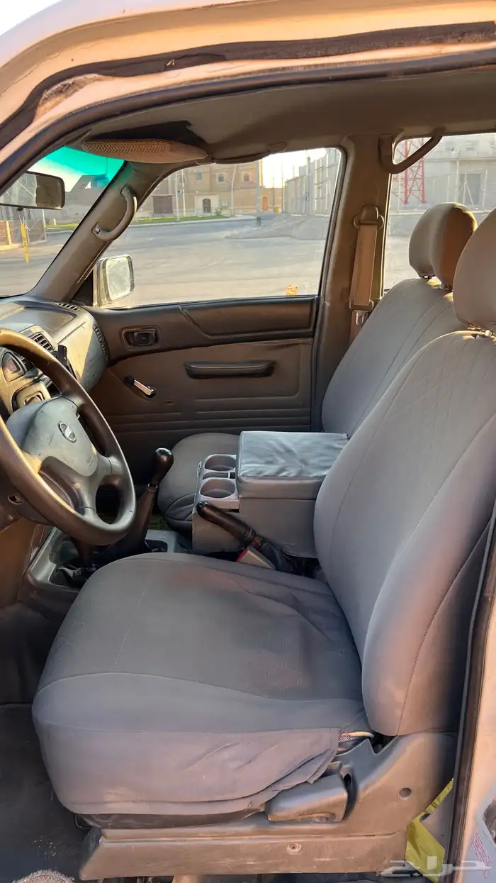 للبيع جيب نيسان باترول كمبليتر 8