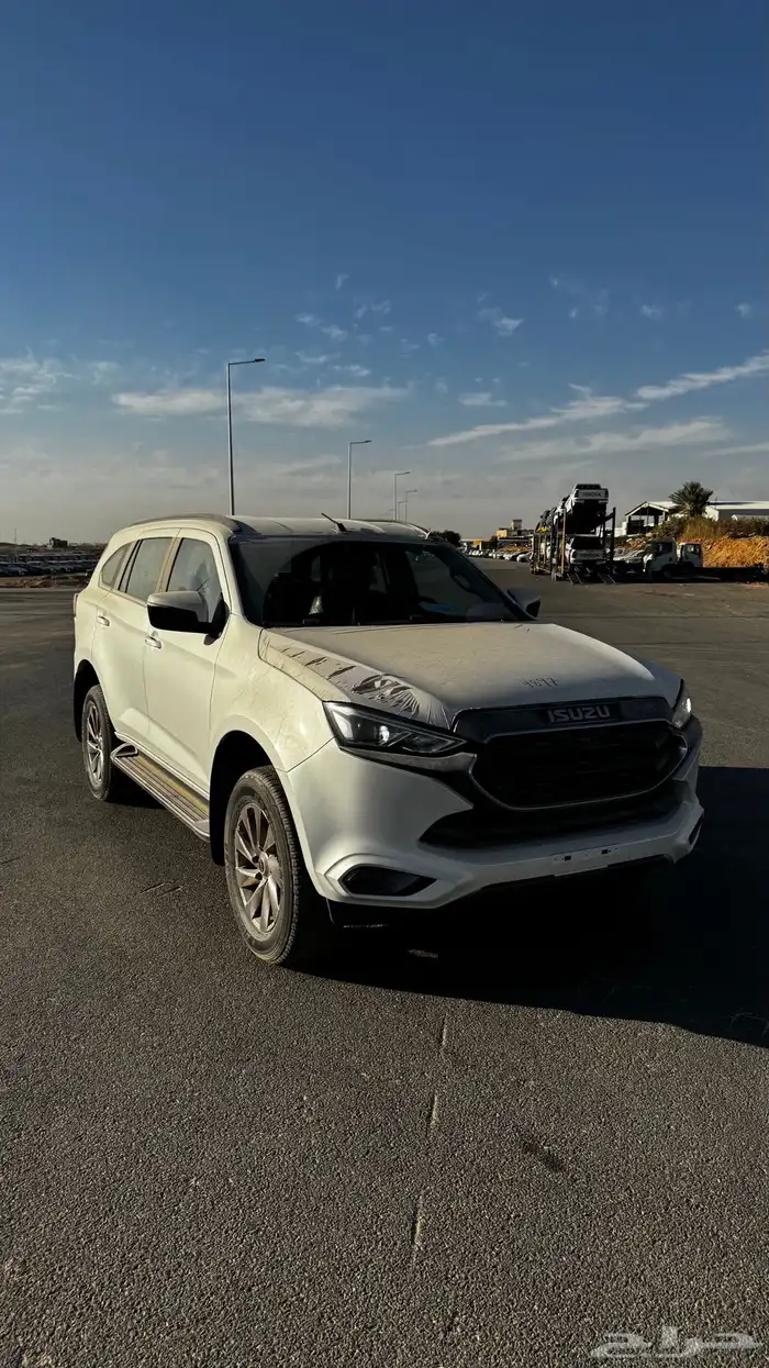 إعلان رهيب ايسزو 2024 MU-X دبل سعودي 0