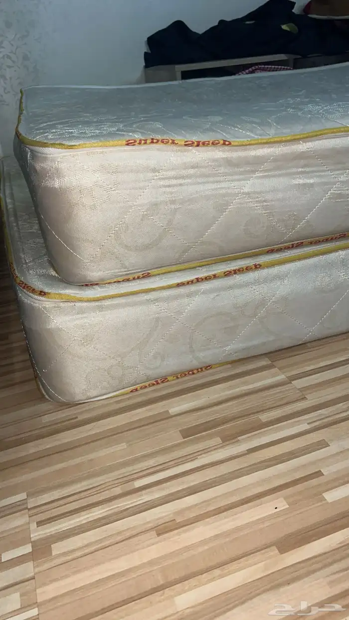 طراحات سرير مراتب سليمه عدد 2 0