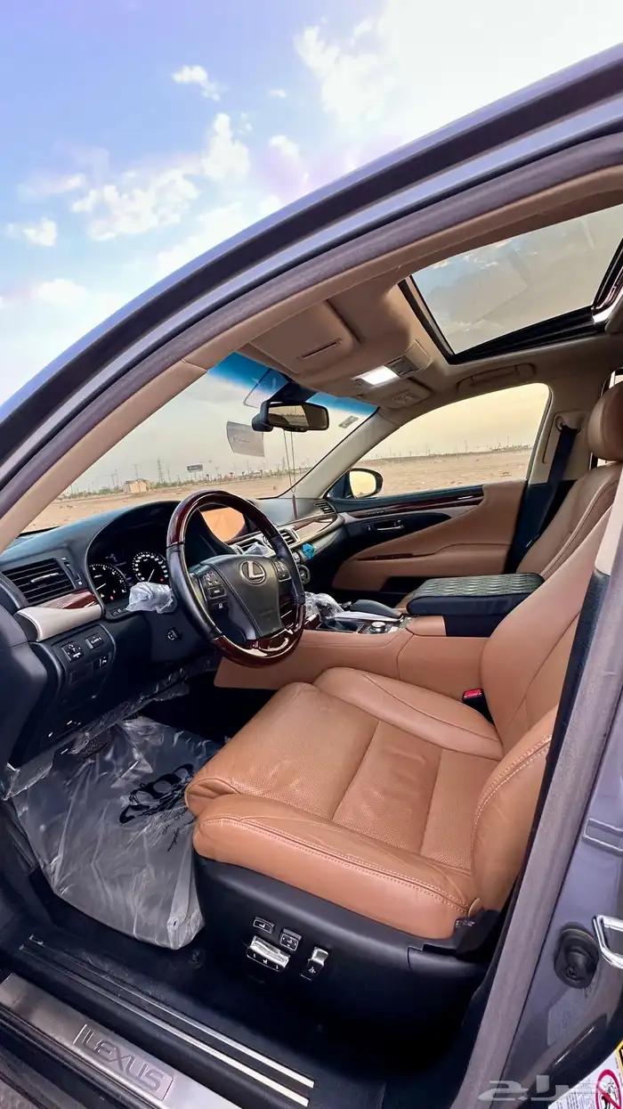 لكزس 2013 لارج نظيف 4