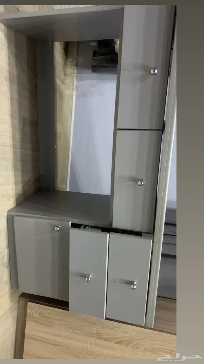 لوجه الله اللي يبيها يتواصل معي 0