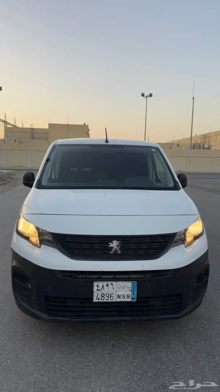 بيجو بارتنر 2022 فان بضاعة ديزل 2