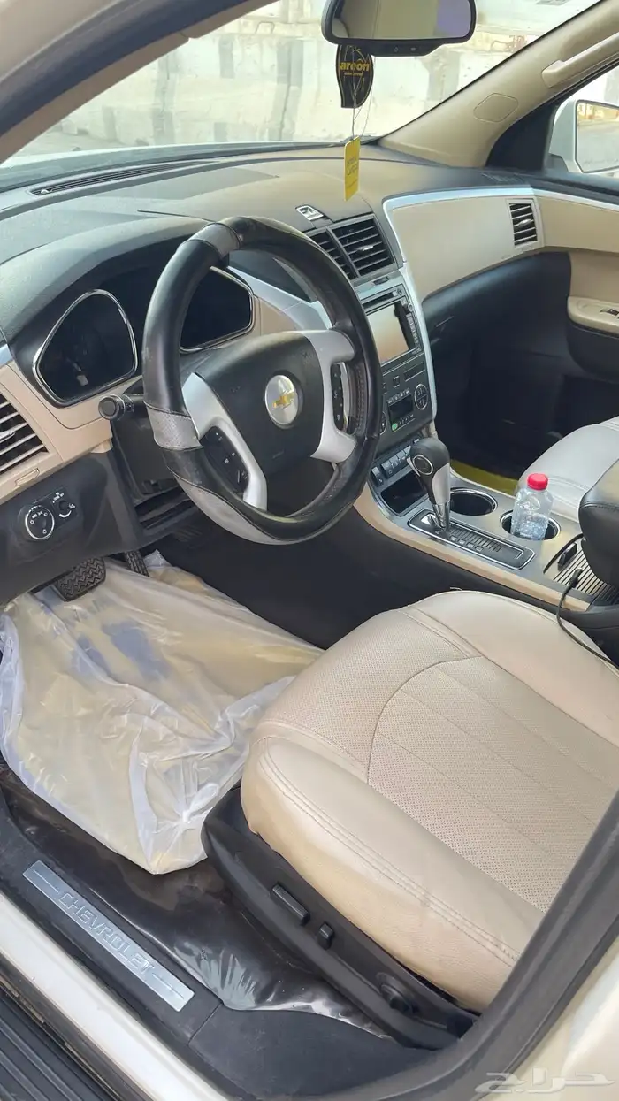 شيفرولية ترافيرس 16