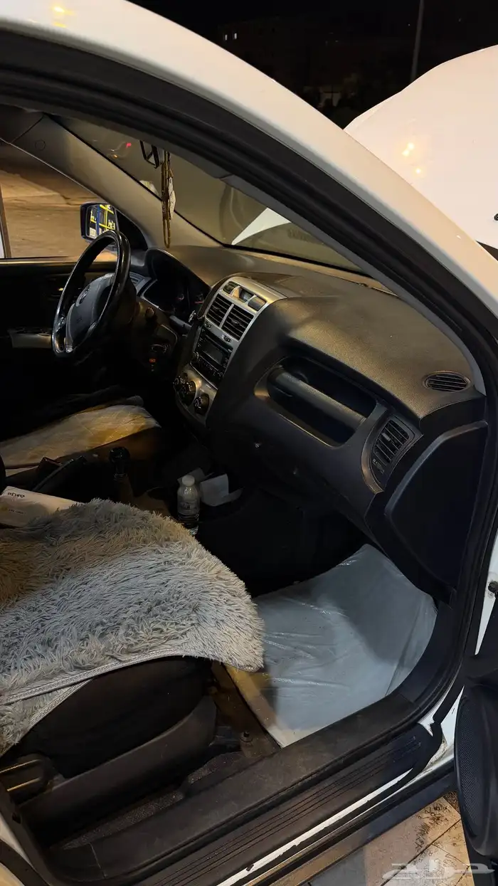 كيا سبورتاج موديل 2008 للبيع 12