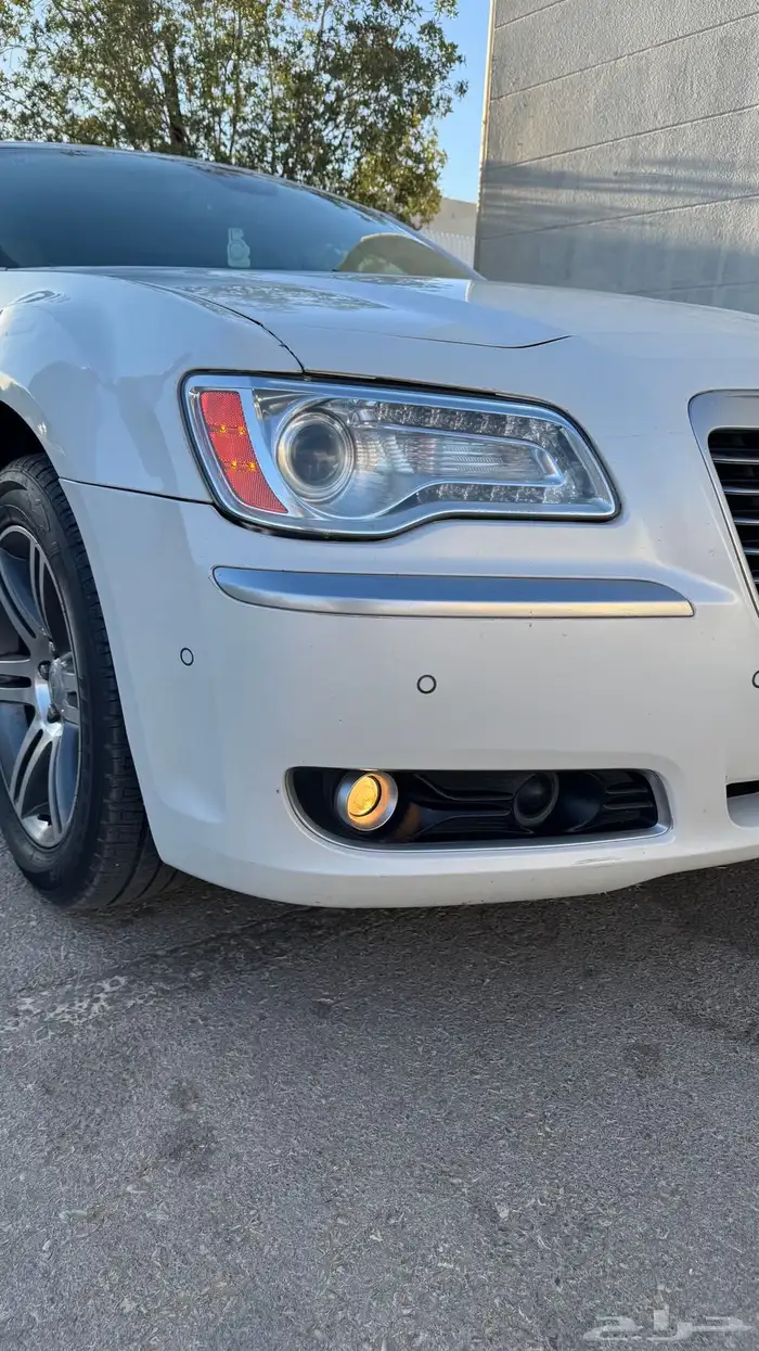 كرايسلر c300 اكزقتيف 2013 هيمي 5.7 7