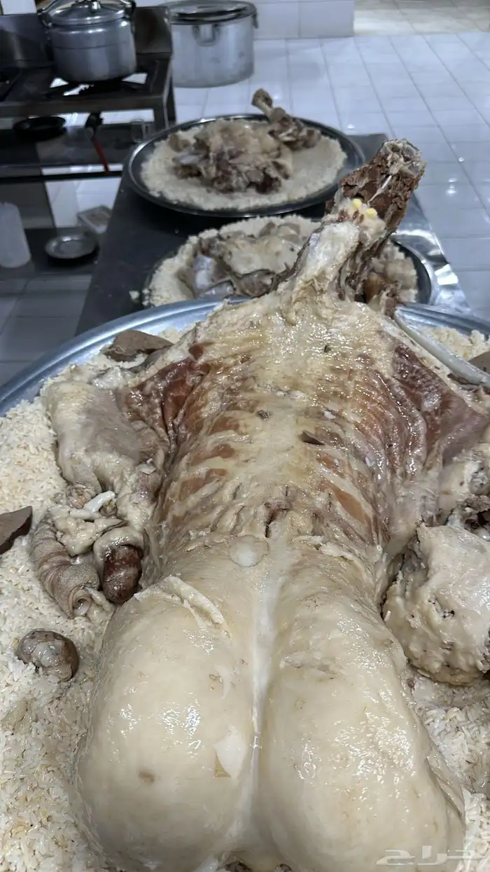 ذبايح حري وسواكني مع الذبح او الطبخ والتوصيل راجع التقييمات 16