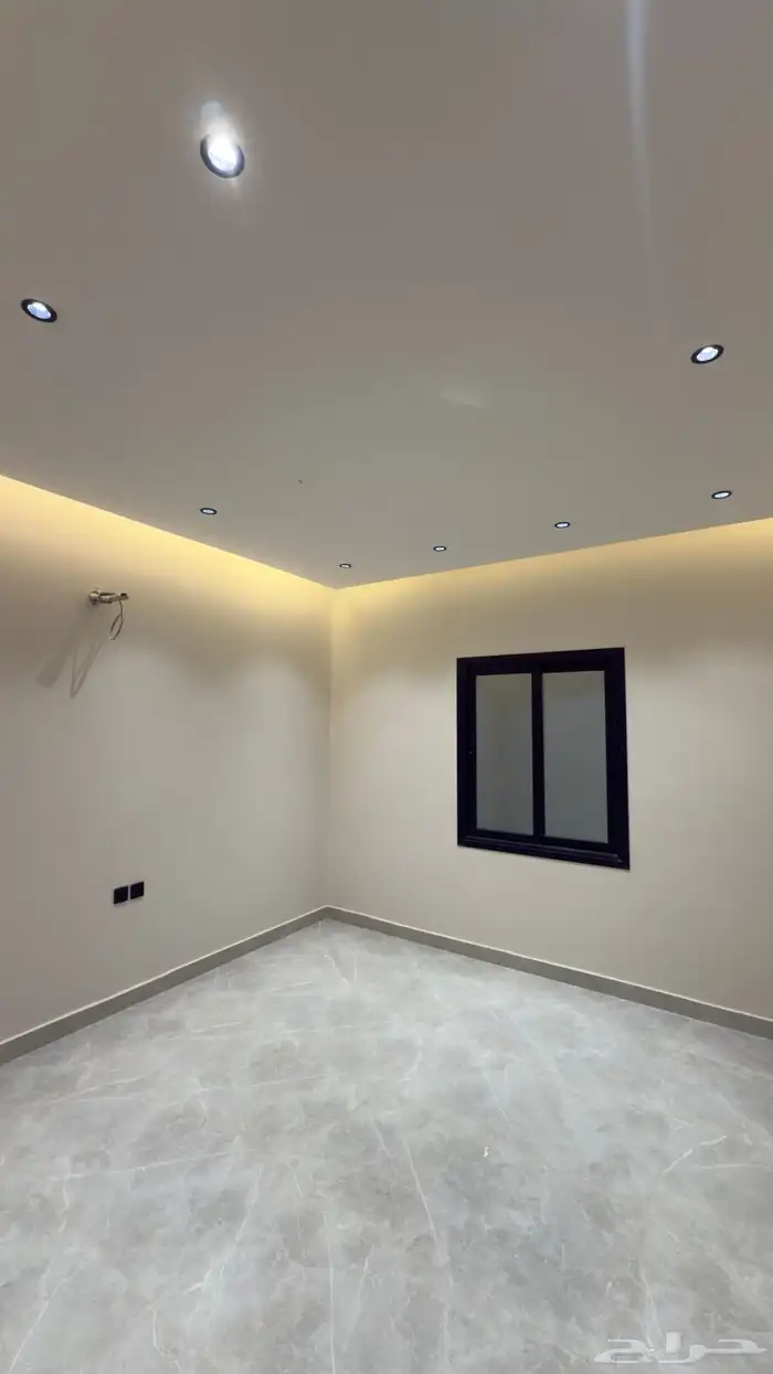 شقه تمليك مودرن جديده بحوش ومدخل خاص في بيداء السلام 6