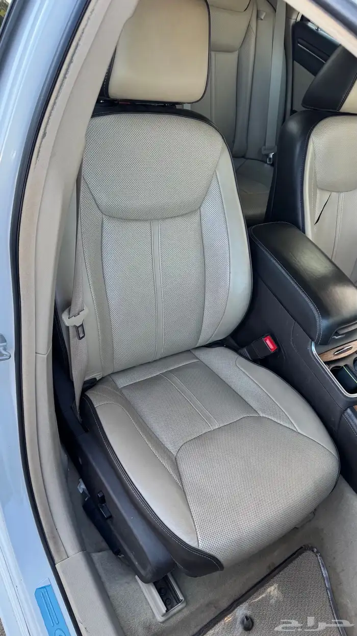 كرايسلر c300 اكزقتيف 2013 هيمي 5.7 31