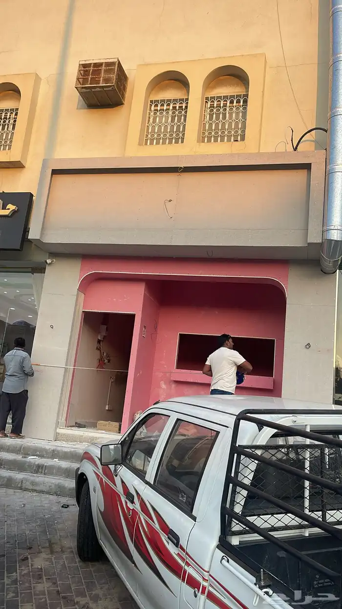 مقاول تشطيب وتاسيس وتجهيز محلات تجاريه للمقاولات 54