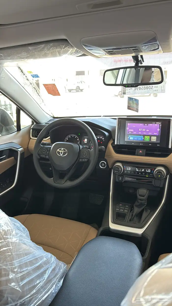 تويوتا راف فور XLE بنزين 2025 5