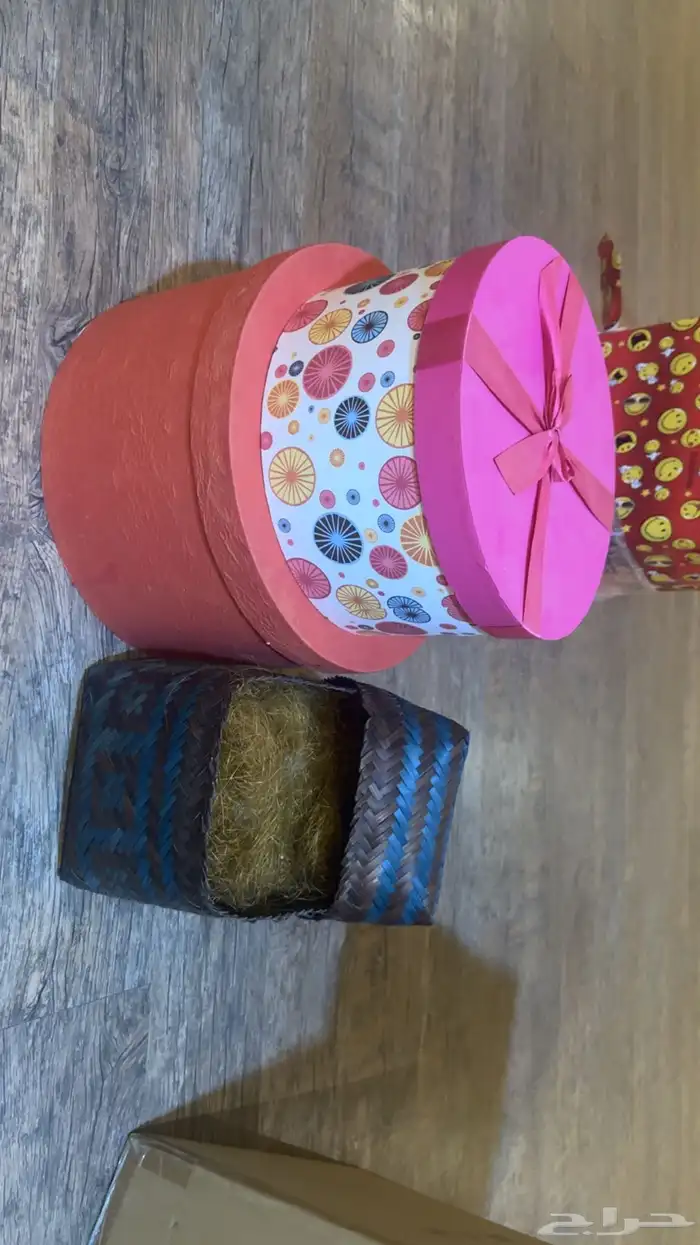 علب هدايا جديده كبيرة للبيع 0