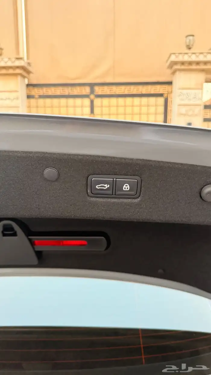 كيا K8 - بنزين - V6 - فل اوبشن بحالة الوكالة 20