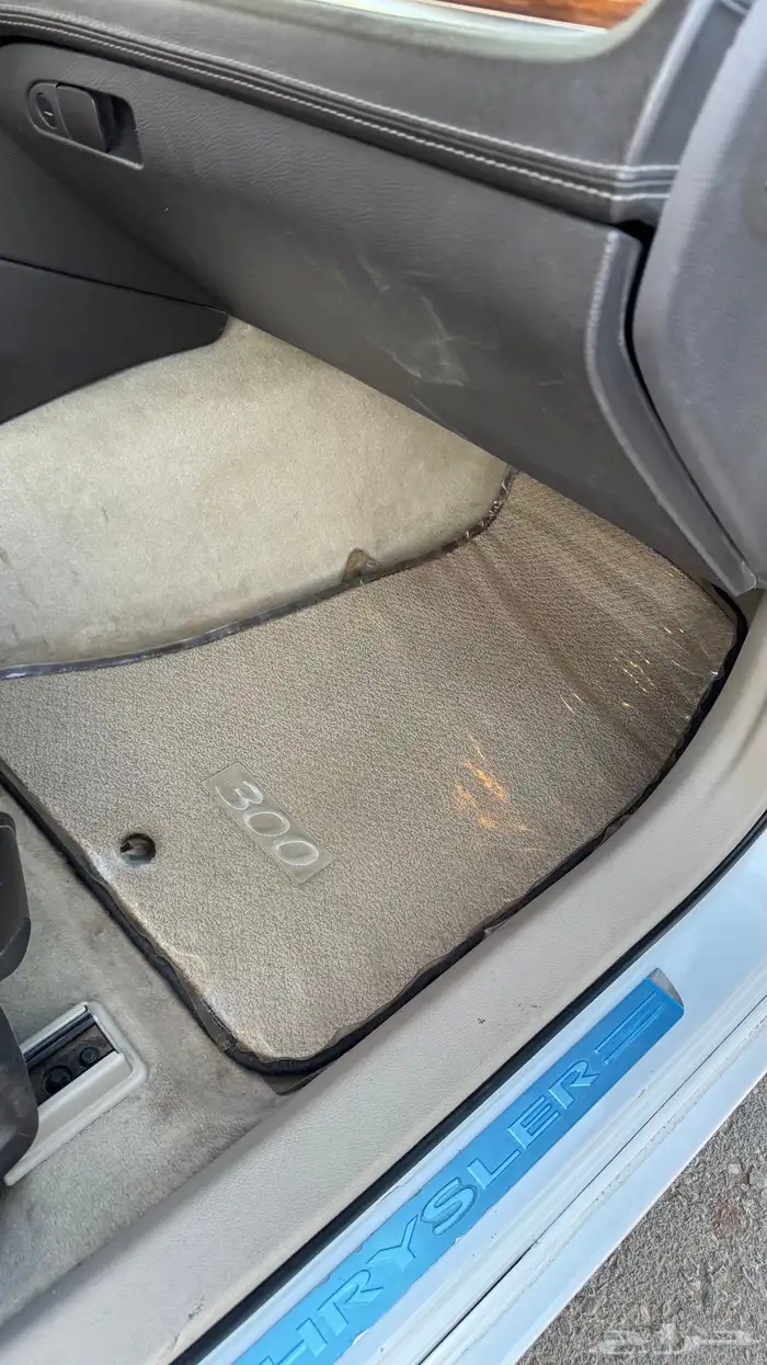 كرايسلر c300 اكزقتيف 2013 هيمي 5.7 32