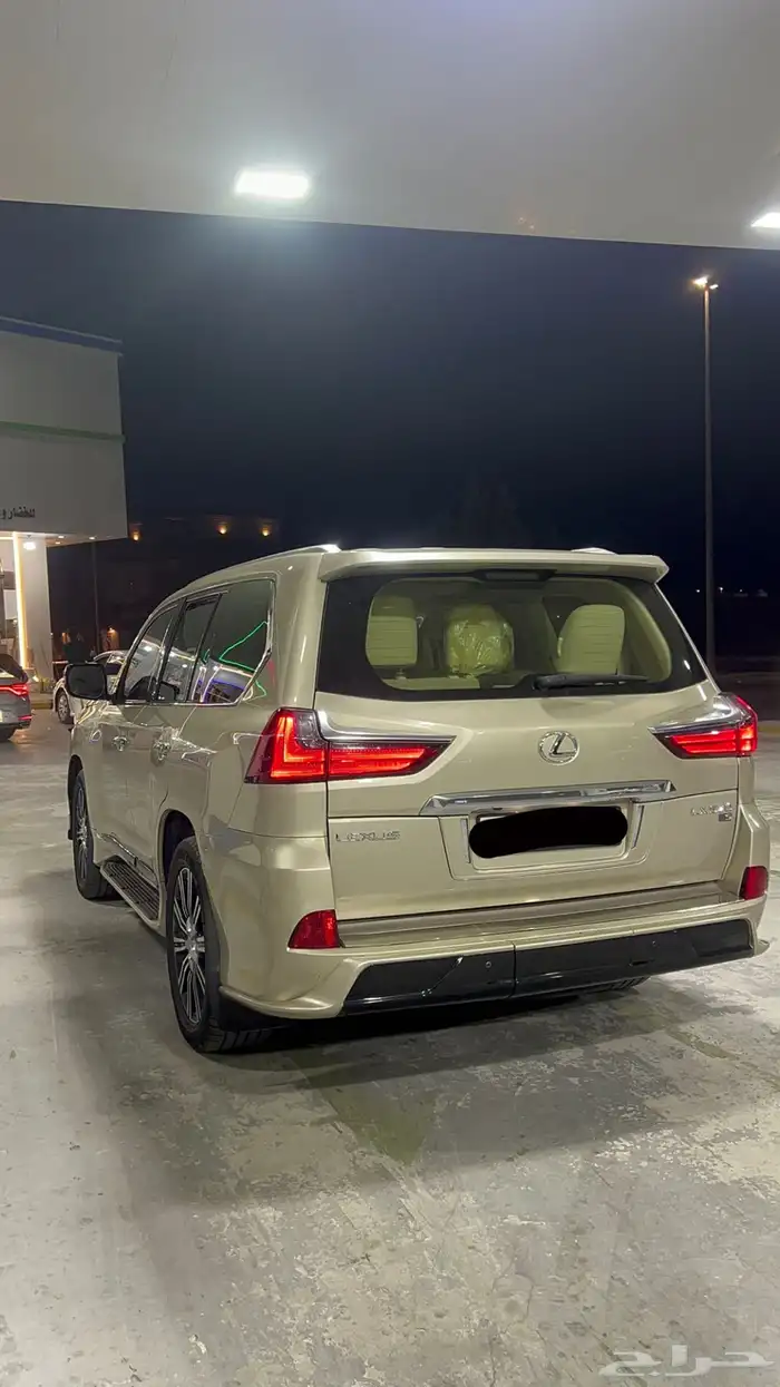 لكزس 2017 3