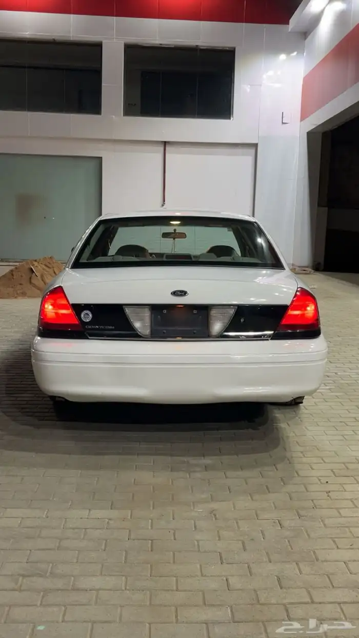 فورد بوليسي 2006 3