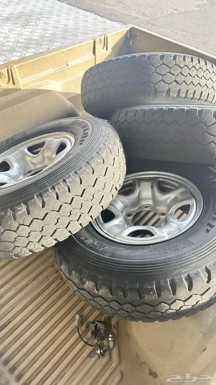 جنوط ديزل مع كفرات دنلوب العدد 5 جنوط 2