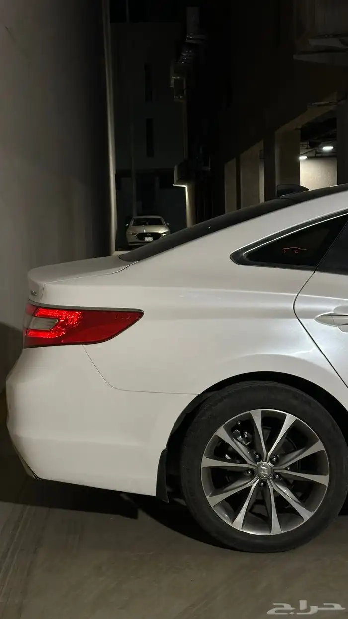 للبيع ازيرا 2016 3