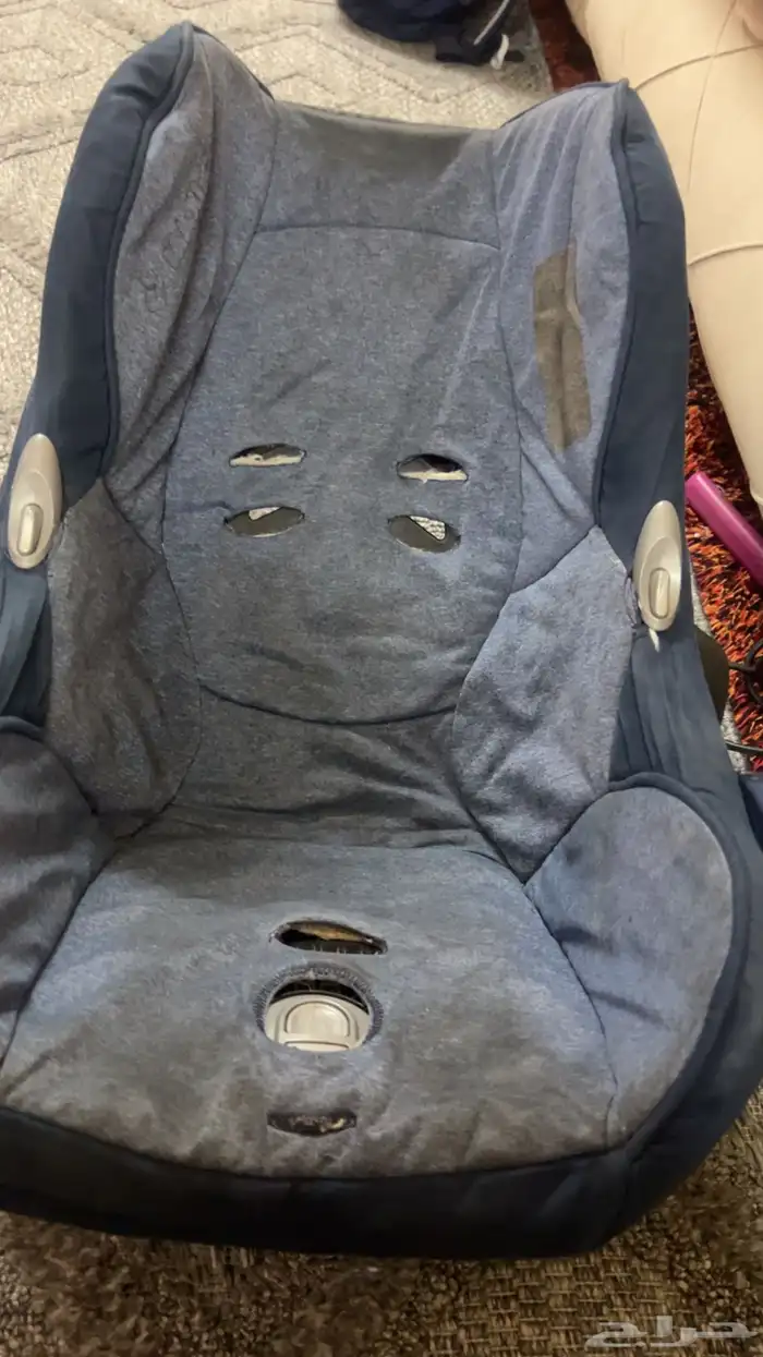 سرير اطفال ومشايه 1