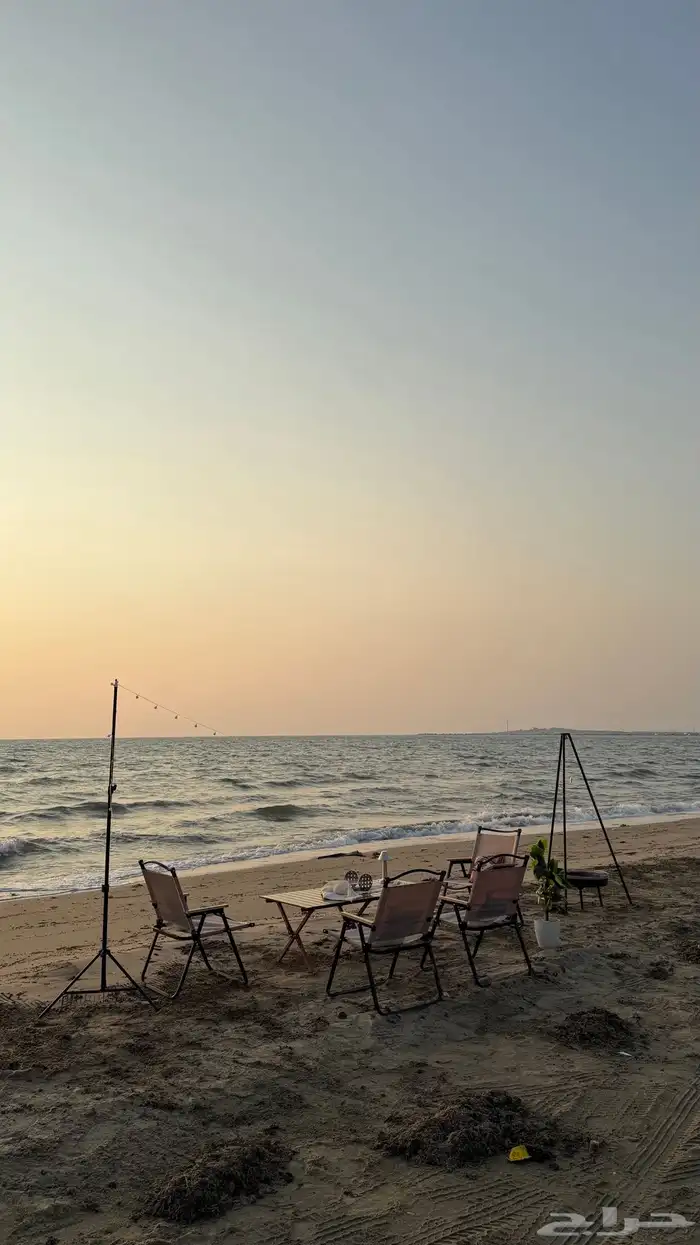 جلسات على البحر الشقيق 0