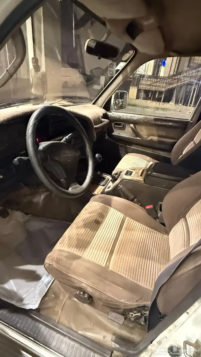 صالون في اكس موديل 1992 4