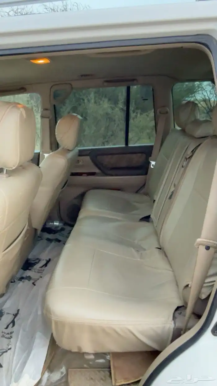 جيب لند كروزر 12