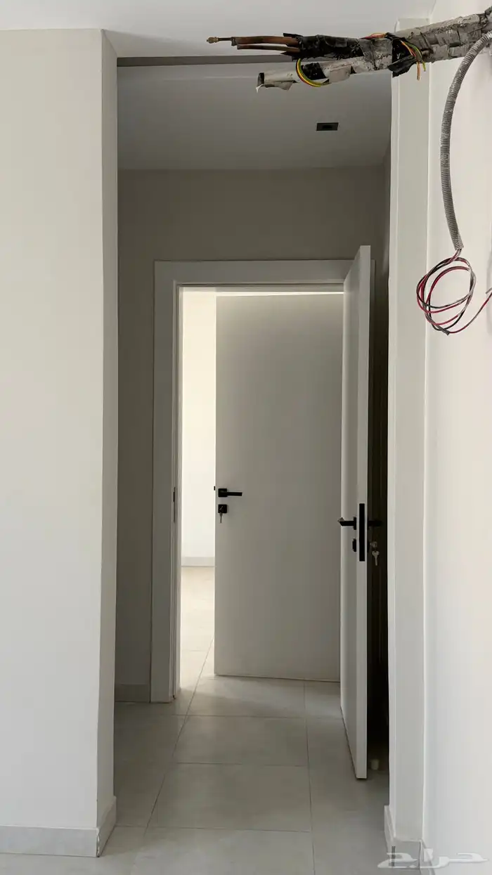 للبيع شقة فاخرة حي الريان الافراغ فوري 26