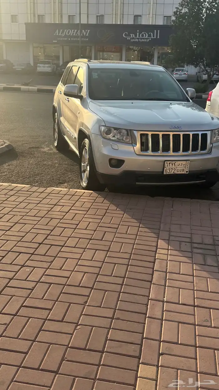 جيب شروكي Jeep على السوم 1