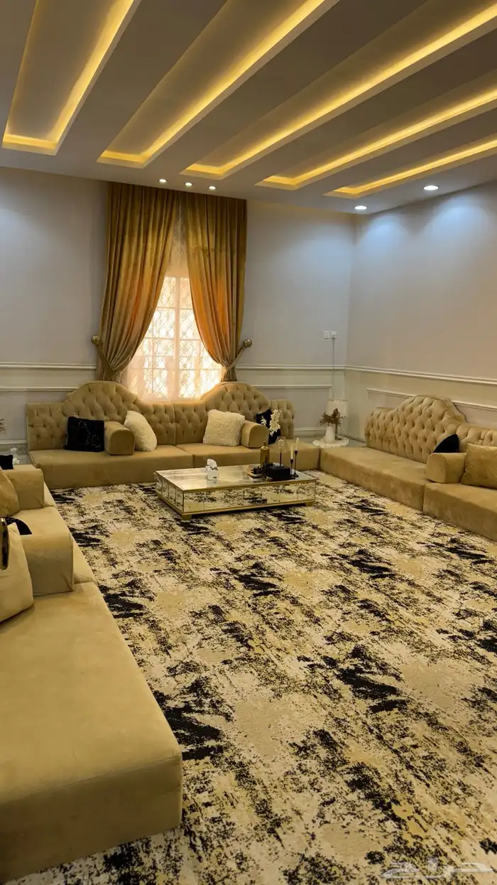 اثاث 3 مجالس للبيع نظاف 2