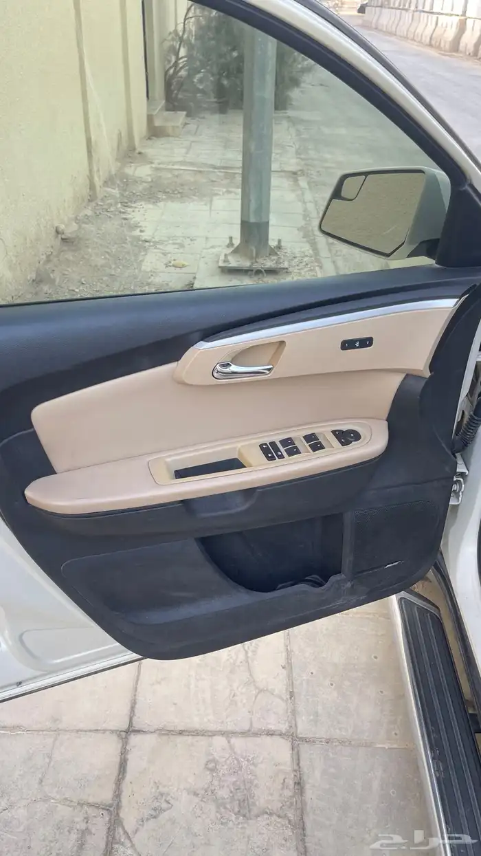 شيفرولية ترافيرس 18