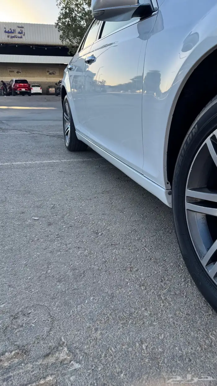 كرايسلر c300 اكزقتيف 2013 هيمي 5.7 8