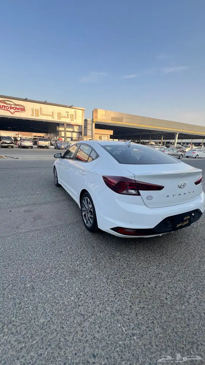 النترا 2020 نص فل 1.6 بنزين بصمه 9