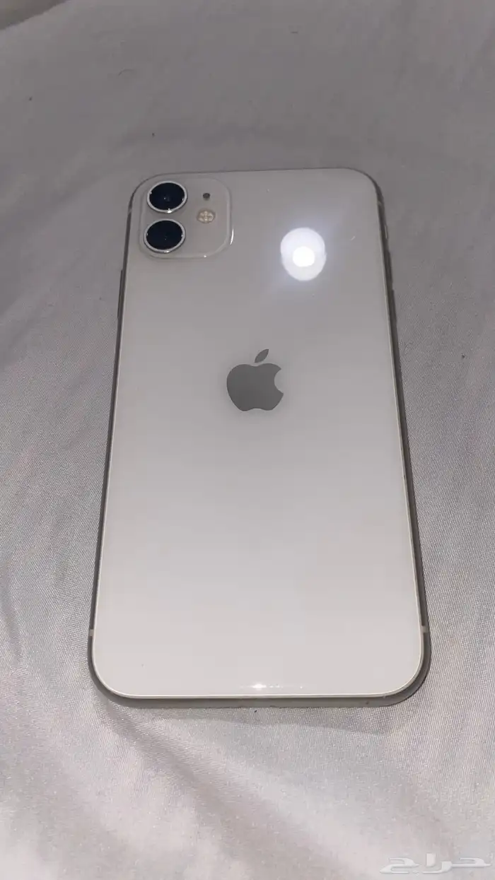 ايفون 11 العادي 0