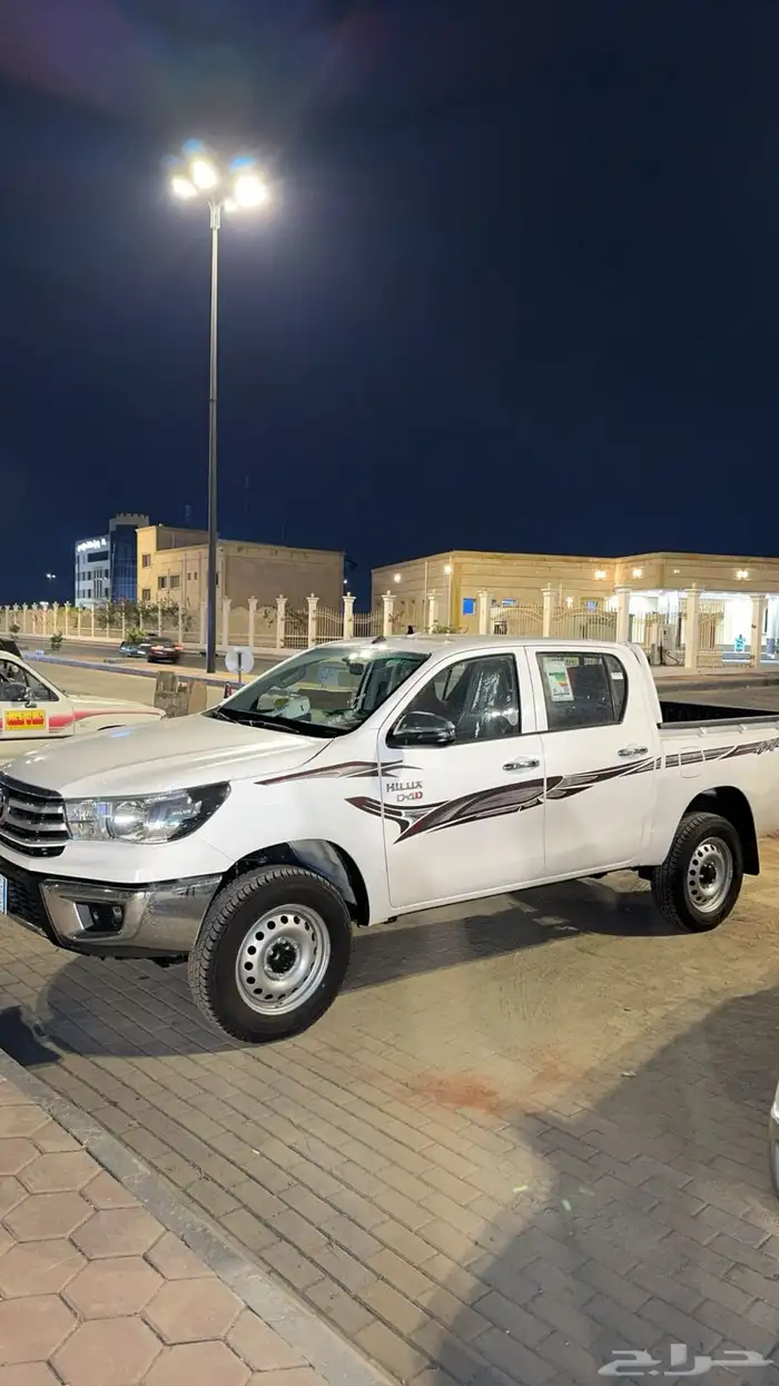 هايلوكس 2025 للتقبيل 0