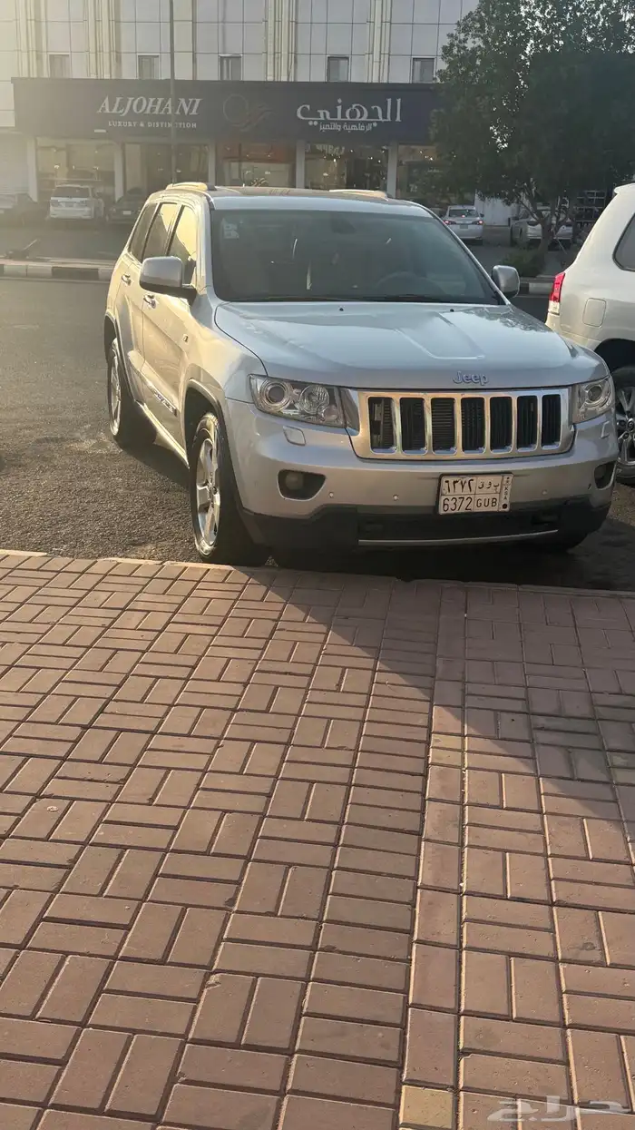 جيب شروكي Jeep على السوم 3