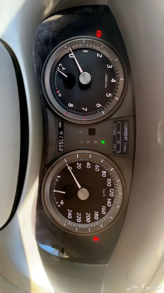 للبيع لكزس es سعودي فل كامل 12