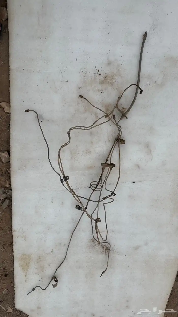 قطع غيار ربع 83 13