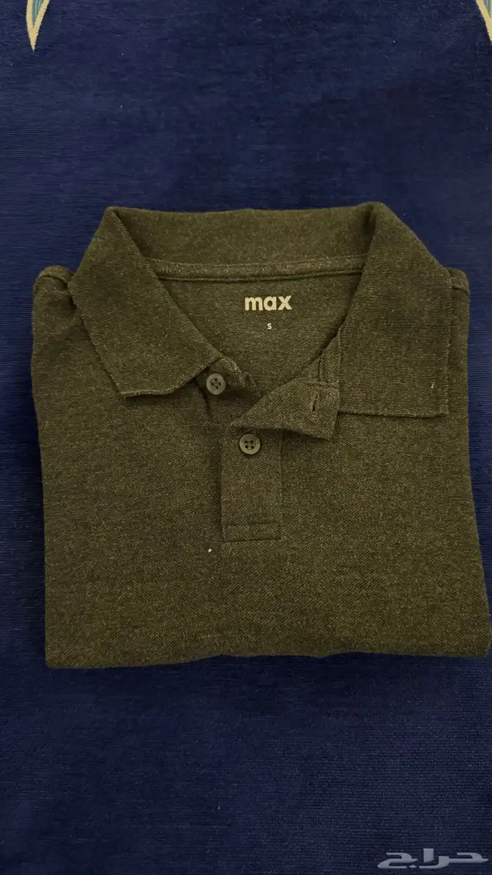 تيشيرت اسود مستعمل مقاس S 2