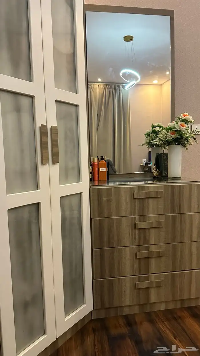 سرير سليب هاي انفينيتي 2 ودولاب ملابس زاوية مع تسريحة 4