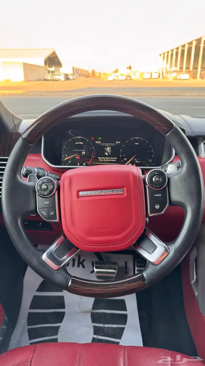 للبيع رنج روفر 2015 اوتوبيوغرافي - مخزن عداد 54 الف فقط 11