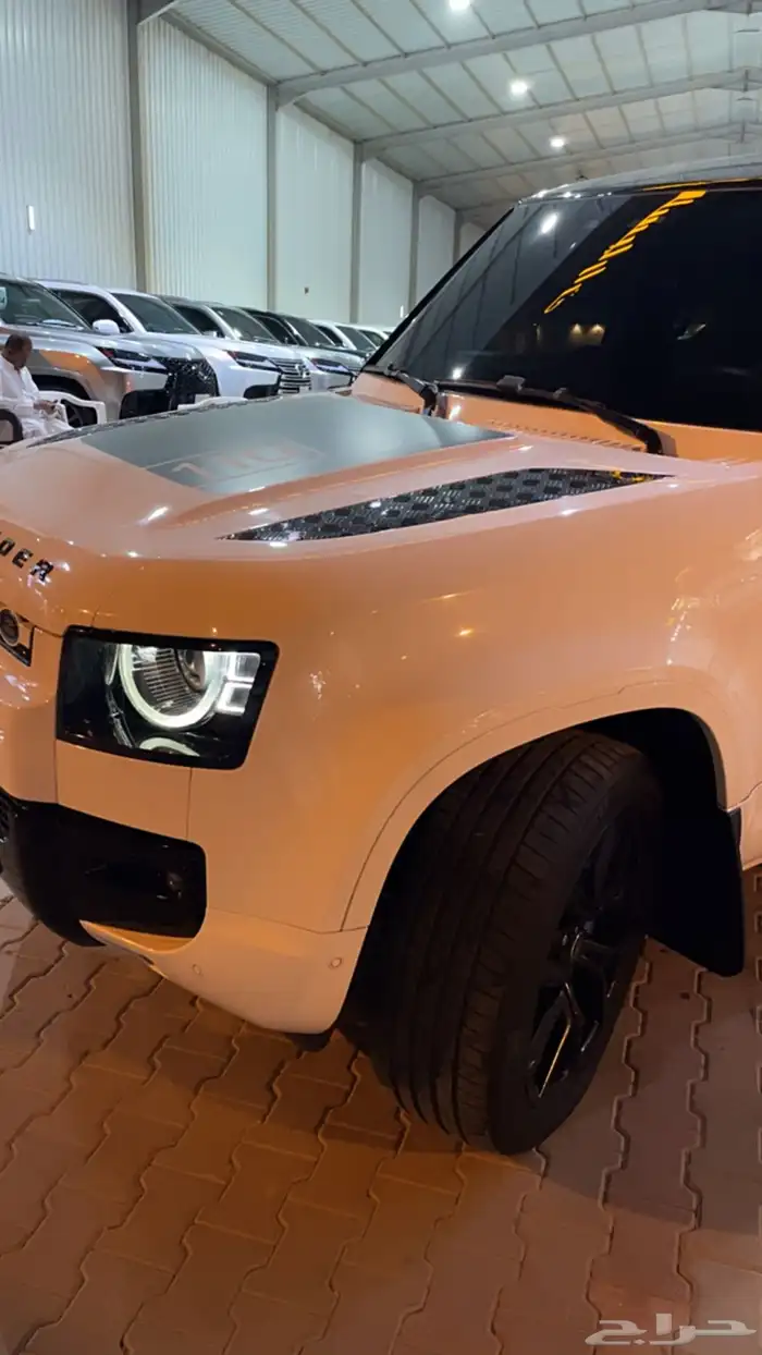 لاند روفر ديفندر 2020 0