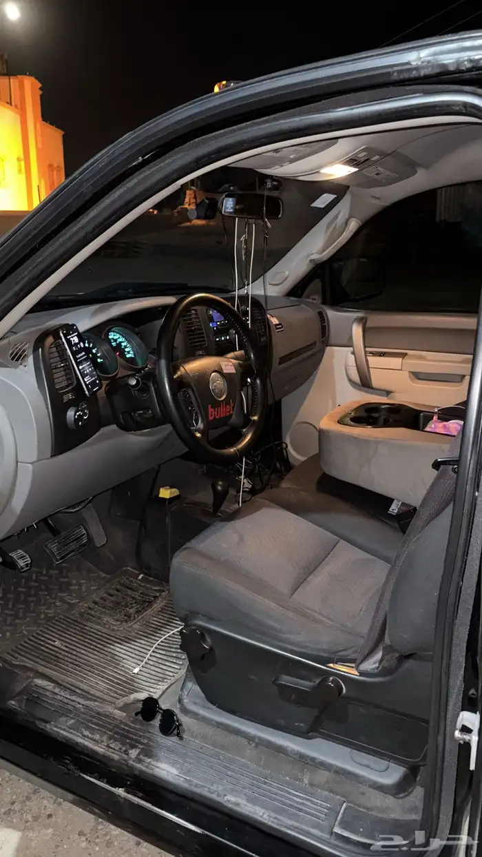 سلفرادو 2010 اسود دبل ارضي 5