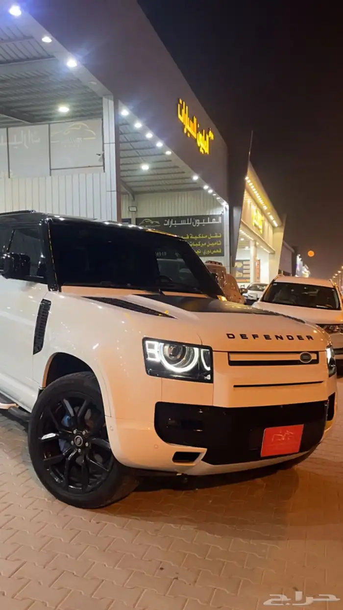 لاند روفر ديفندر 2020 14