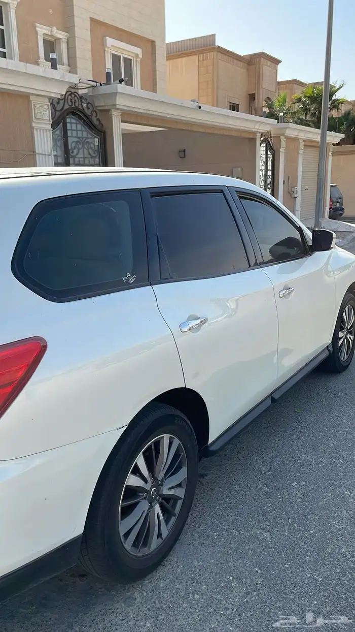 نيسان باثفندر 4