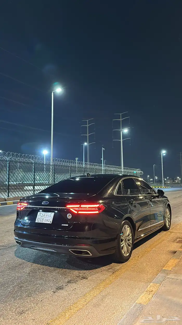 فورد تورس 2021 ستاندر 1