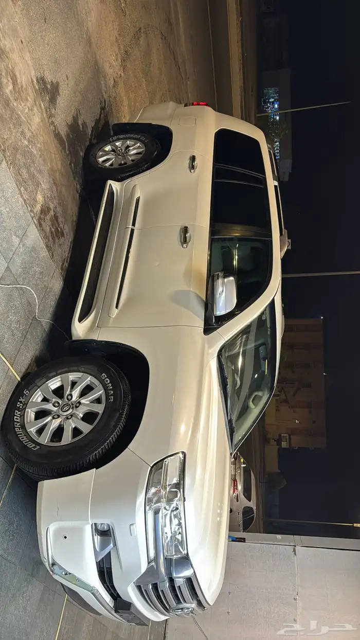 لاندكروزر VXR 9